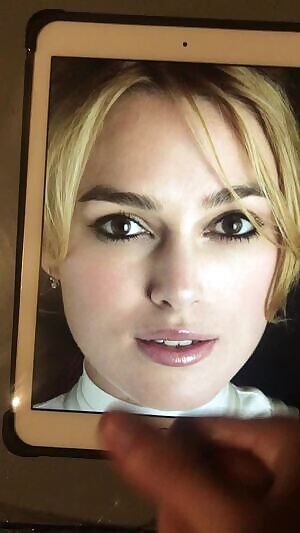 Keira Knightley getting a nice load