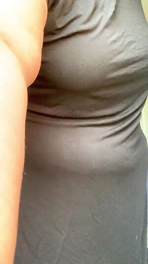 have a full frontal flash to kick off your weekend 😘