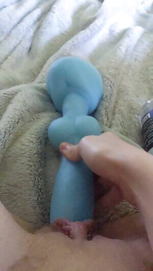 Rex and I are getting to know one another very well 💙💕