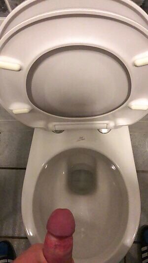 Cumming at work, was horny as hell