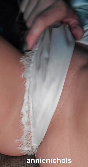 Pulling my shorts up to show daddy my pretty little pussy 😇