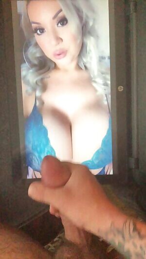 More cum for this bimbos bouncing tits