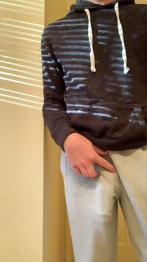 Sweater weather 🔥