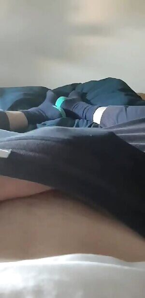 Just a slow morning stretch, no need to hurry