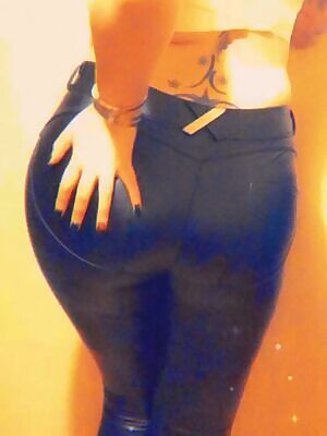 Yes, that’s it. Just stroke and send. Good boy. Keep it up. Keep stroking and sending. Stroke. Send. Stroke. Send. Now it’s all making sense isn’t it? .........{Findom. C/app £MissScherzzo. Kik - PrincessScherzzo}