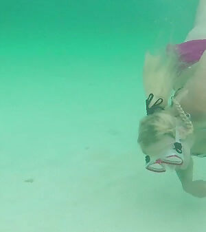 Diggin Britt Bahamas