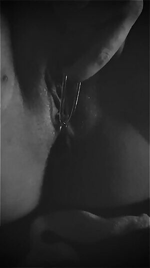 Kinda loving this gif 🖤