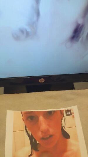 Looking to have someone smothered in cum? I may be able to help.