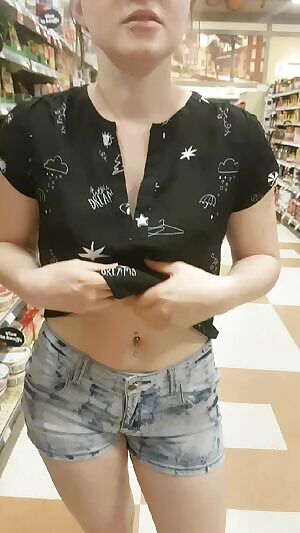 lashing at the mall make me happy