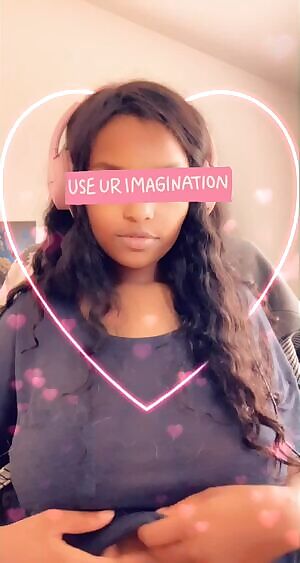 I’m a simple girl. I show my titties one at a time 😌