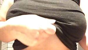 Titty drop at work🤫