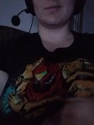 Nerdy mom chasing Warzone W's after the kids go to bed! Sorry for low quality it was late!