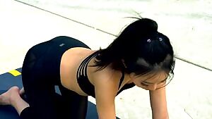 Outdoor yoga gonewild anyone? See the full scene on ManyVids!