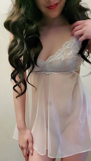 I love showing off for you! 🥰 Available for sessions, custom s 20% off today!