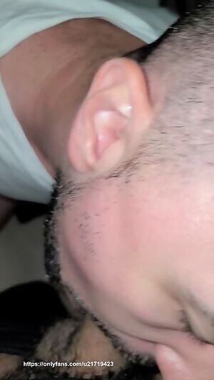 Pleasuring an uncut guy