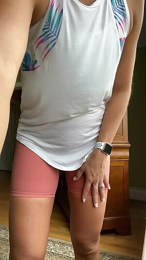 Can’t stop these shorts from riding up