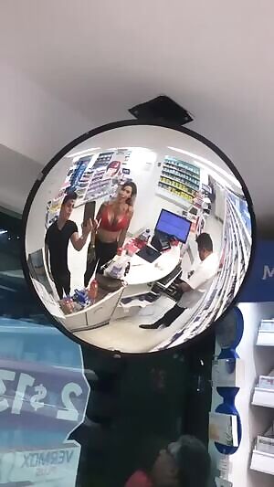 Jiggling in the reflection