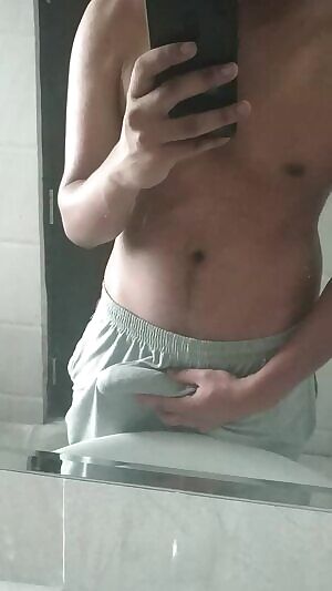 Ladies, ind sucking him? ;)