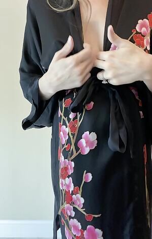 Free the nips! 👏🏻