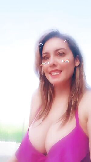 Las tetas de Sugey Abrego